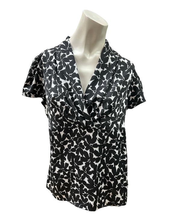 Corporate Reflection Aster Semi Fit Short Sleeve Top  **Clearance**