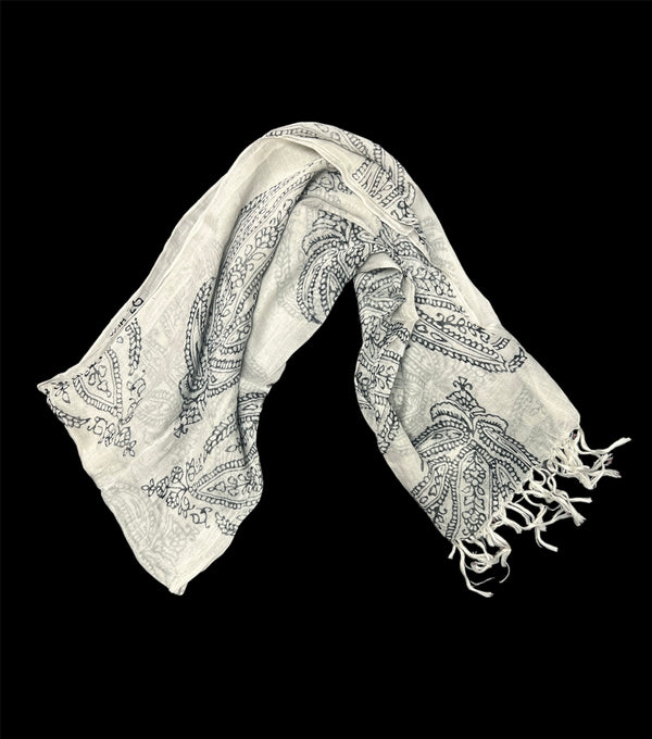 Scarf Paisley with Tassels